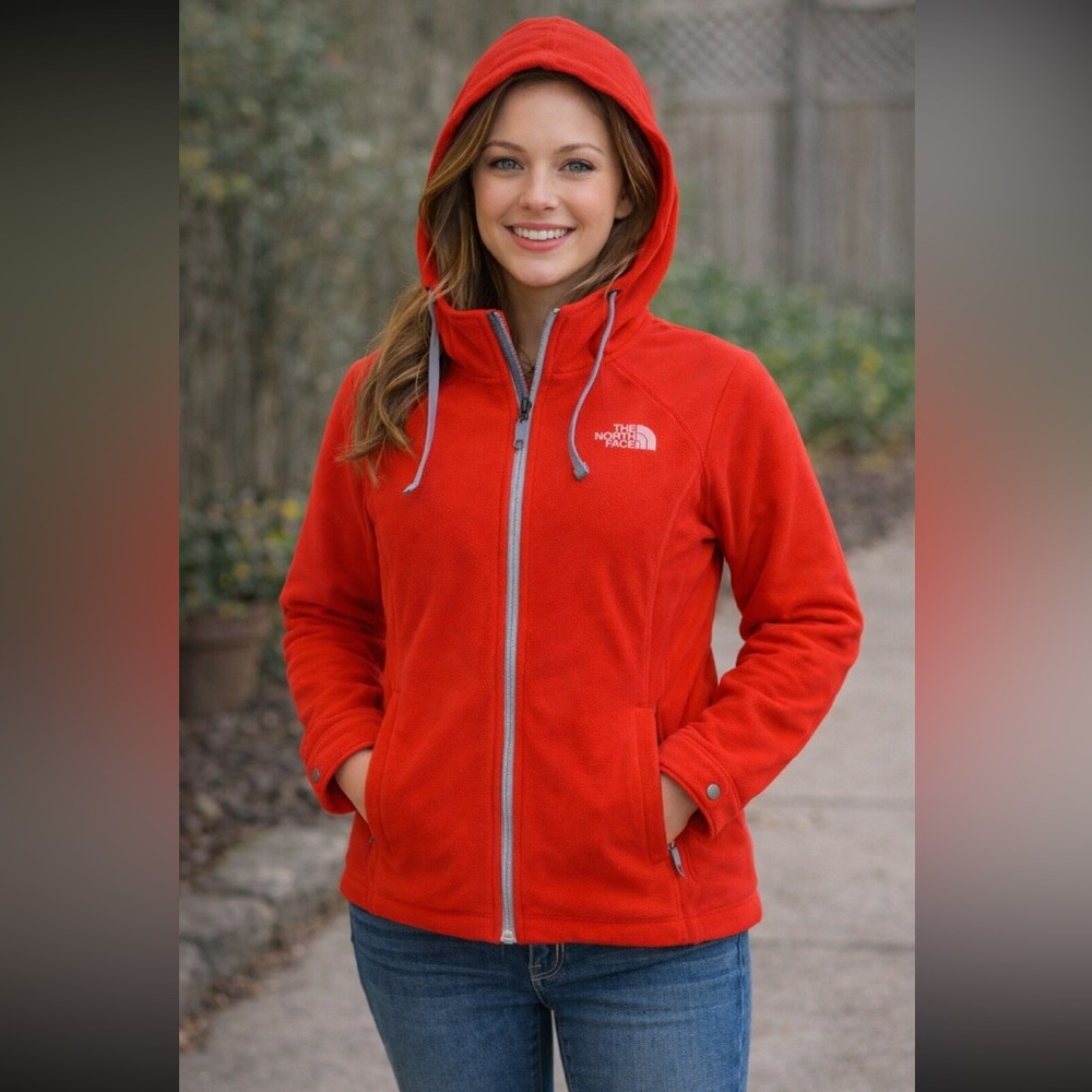 The North Face Women’s Fleece Full Zip Size Small Petite